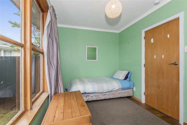 93 Springs Road Hornby_7