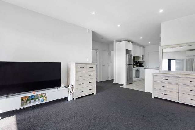 104/4 Richards Avenue Papatoetoe_1