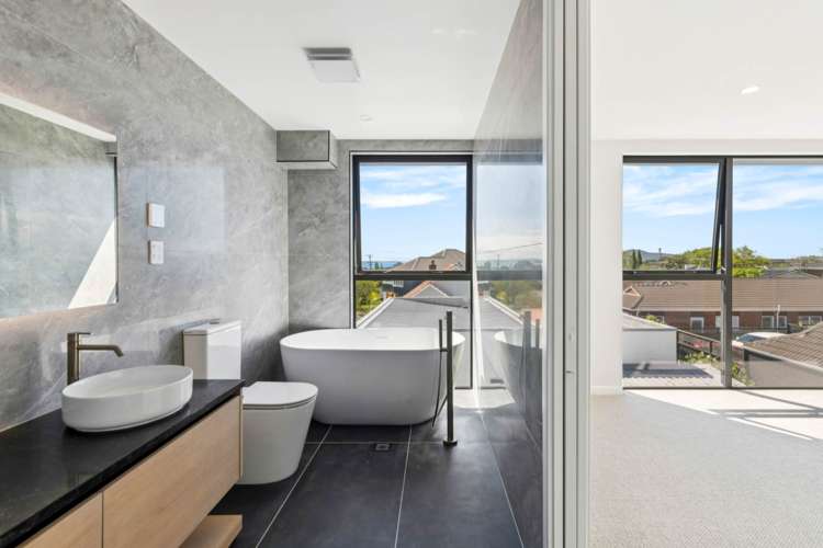 8A Sayegh Street St Heliers_31