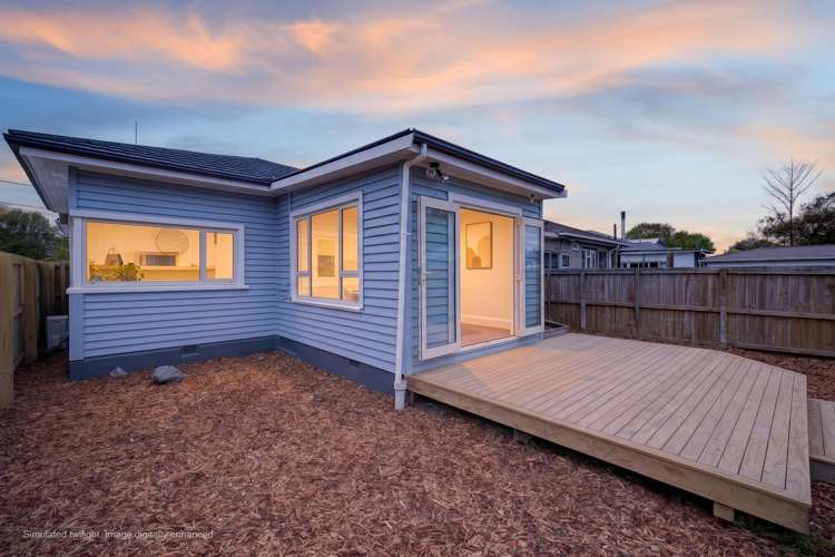37 Frankleigh Street Somerfield_14