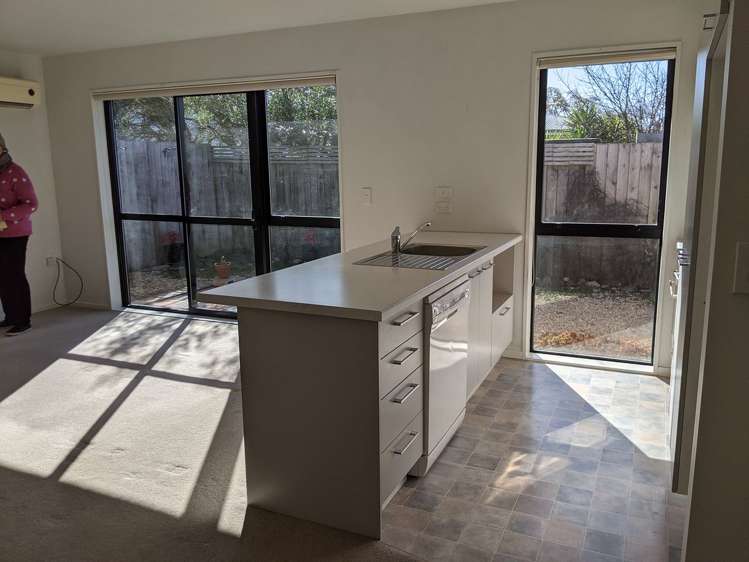 4/149 Pages Road Wainoni_3