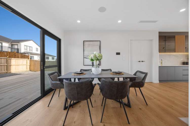 8 Mill Hill Close Flat Bush_17