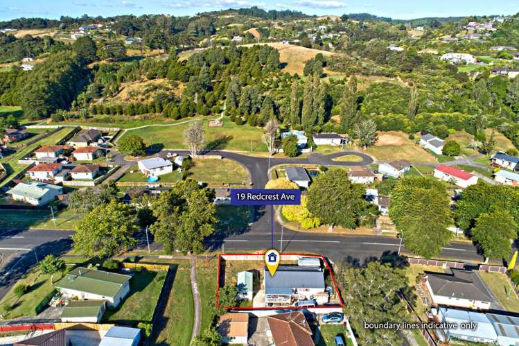 19 Redcrest Avenue Red Hill_1