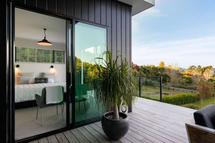 6 Tiwarawara Lane Pirongia_20