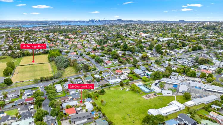 2/8 Chartwell Avenue Glenfield_21