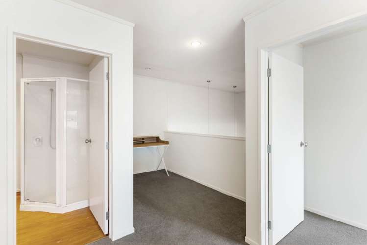 11/11 Freeman Way Manukau_6