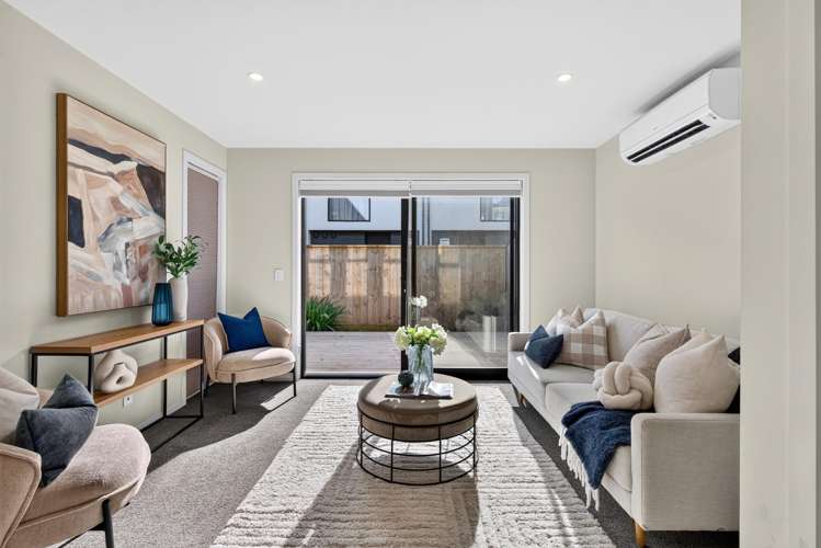 9/24 Fitzherbert Road_0