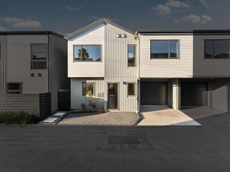 8/43 Clevedon Road Papakura_0