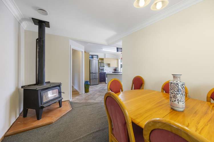 78 Menin Road Onekawa_10