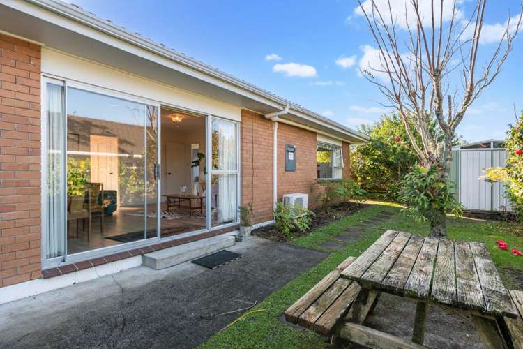 1/957a Beach Road Torbay_13