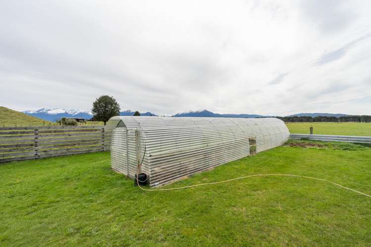 88 Holmwood Road Manapouri_23