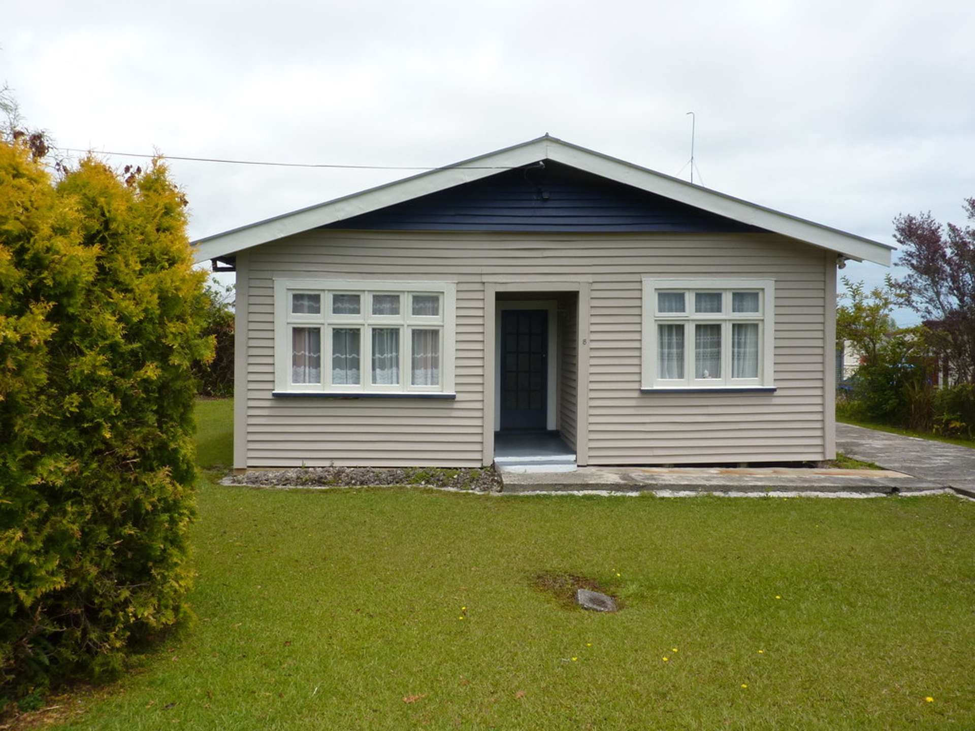 8 Stewart Street Waimangaroa_0