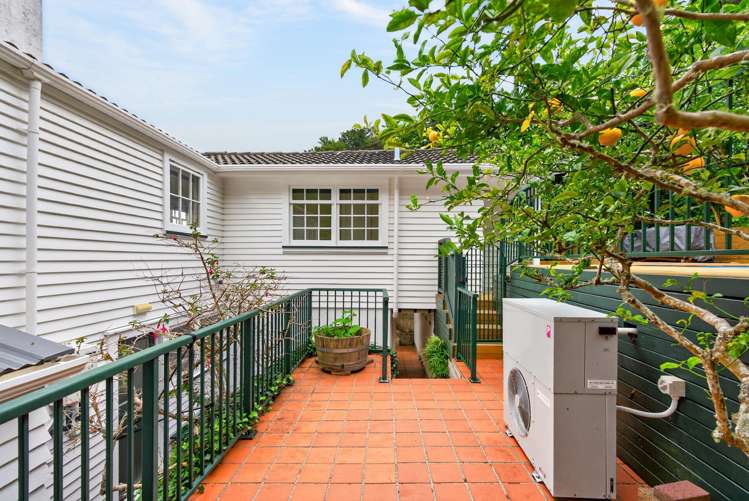 23 Walter Road Eastbourne_34