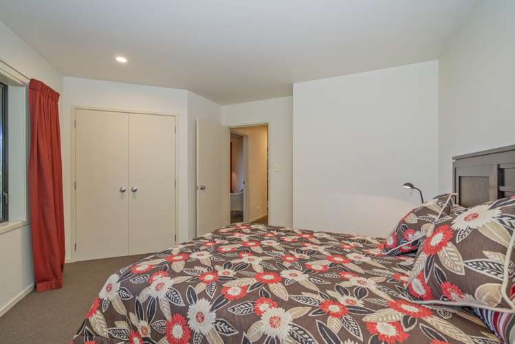 49 Mount Avenue Pauanui_15