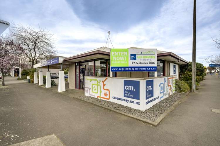 310 Avenue Road East Hastings Central_1