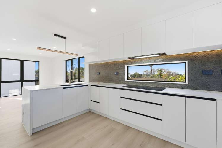 8 Stanley Avenue Milford_13