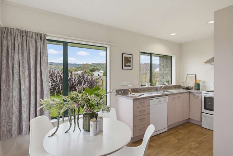 84A & B Makarini Street Paraparaumu_6
