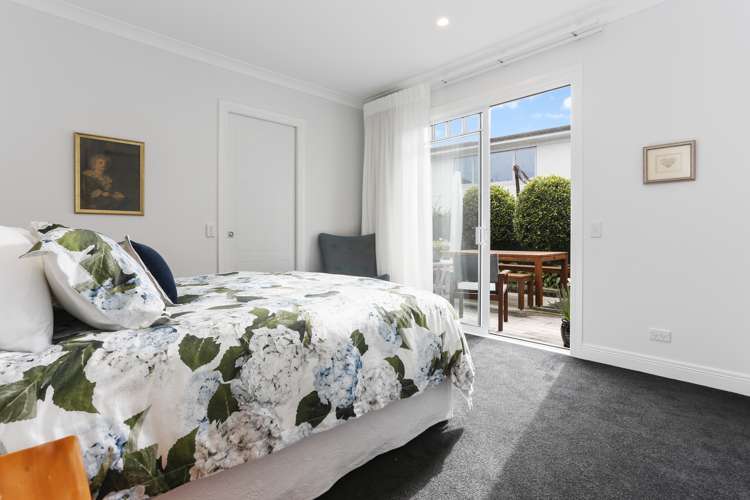 14 Belmere Rise Farm Cove_8