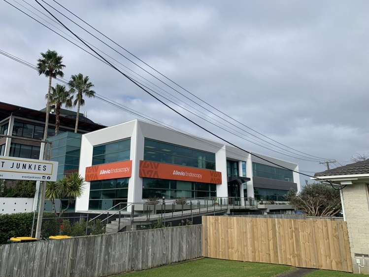 46 Taharoto Road Takapuna_7