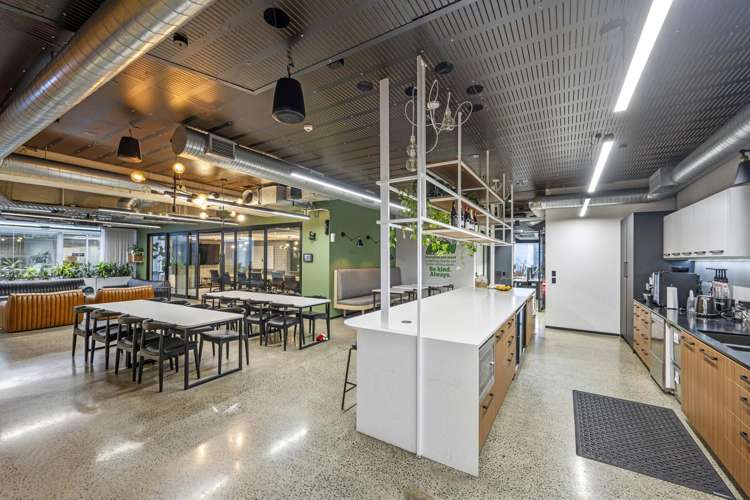 Tenancy E/317 New North Road Kingsland_6