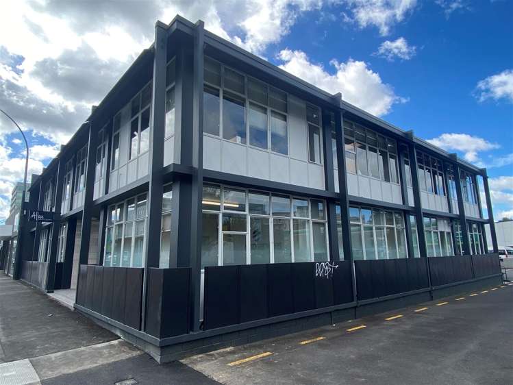 3/127 Collingwood Street Hamilton Central_2