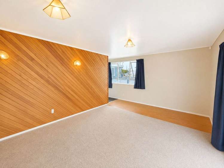 27 George Street Papakura_9