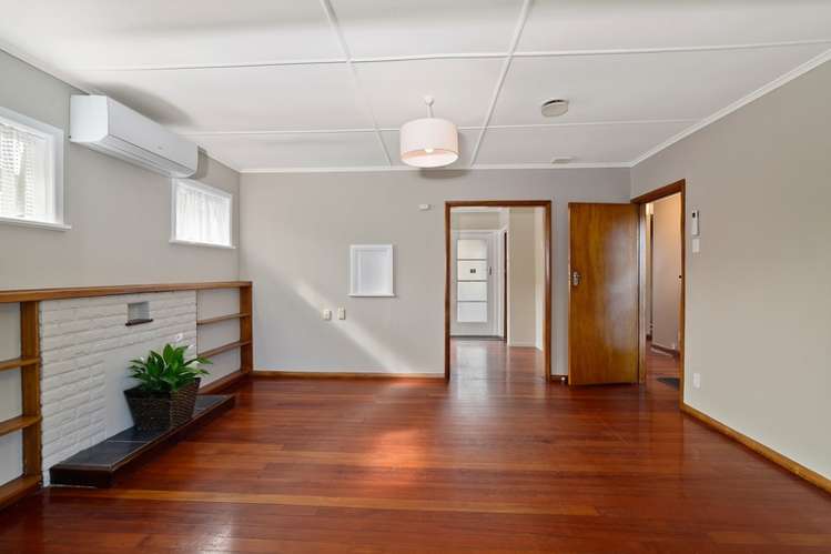 23 Russell Road Fairy Springs_0