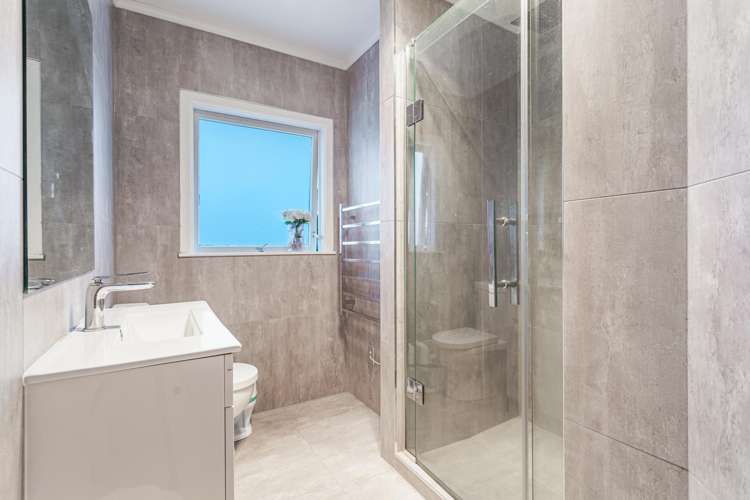 111 Colwill Road Massey_17