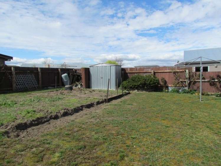 82 Newcastle Street Clyde_14