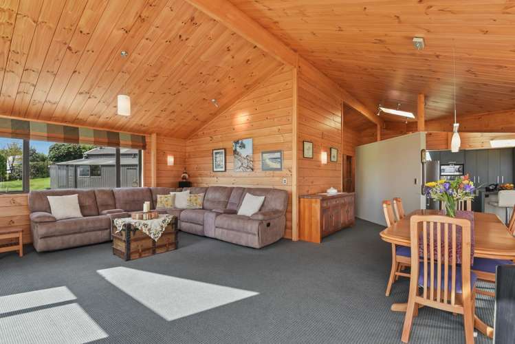 25 Collingwood Drive Tikitere_14