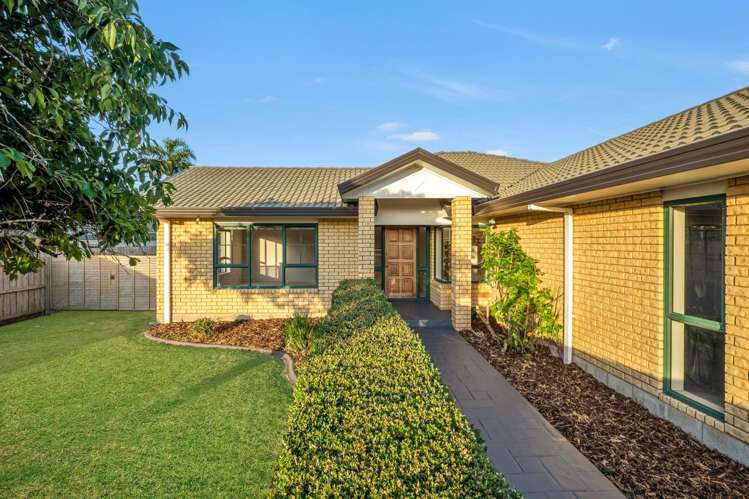 93 Rushgreen Avenue Pahurehure_1