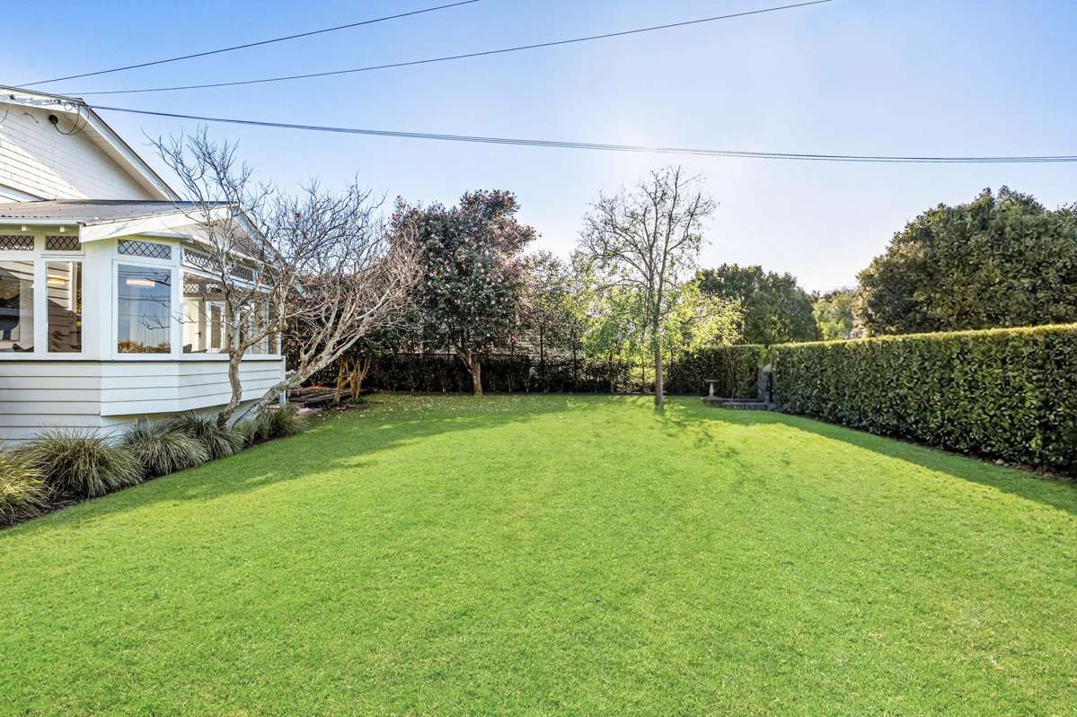 49 Lloyd Avenue_5