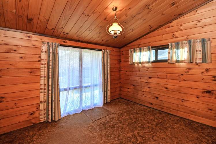 17 Kingsclere Place Goodwood Heights_11