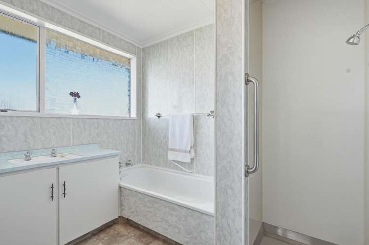 57B Kenmure Road Belleknowes_18