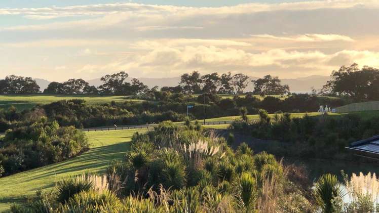 11 Atalanta Way Beachlands_14