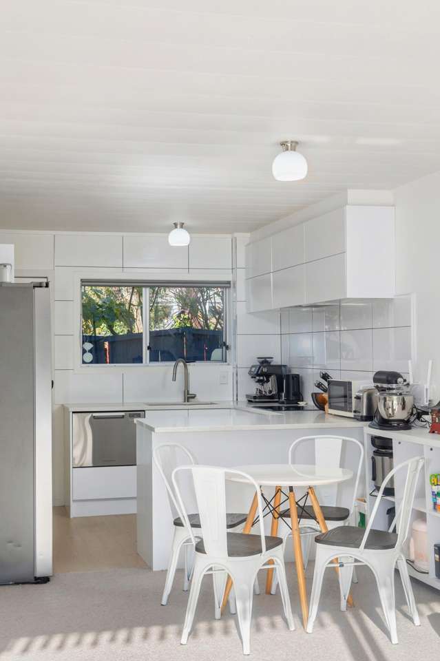 69f Woodward Road Mount Albert_3