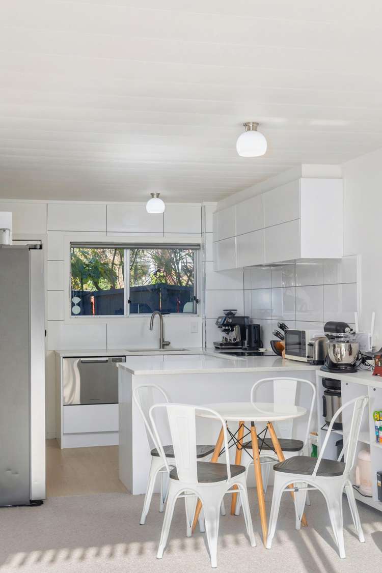 69F Woodward Road_3