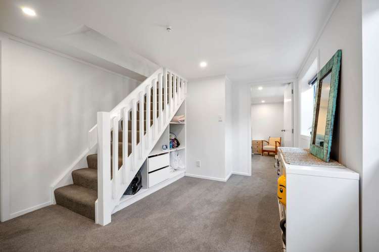 84 Princess Road Bellevue_18