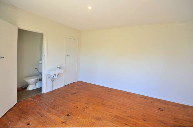 2 Peers Road Kaimai_11