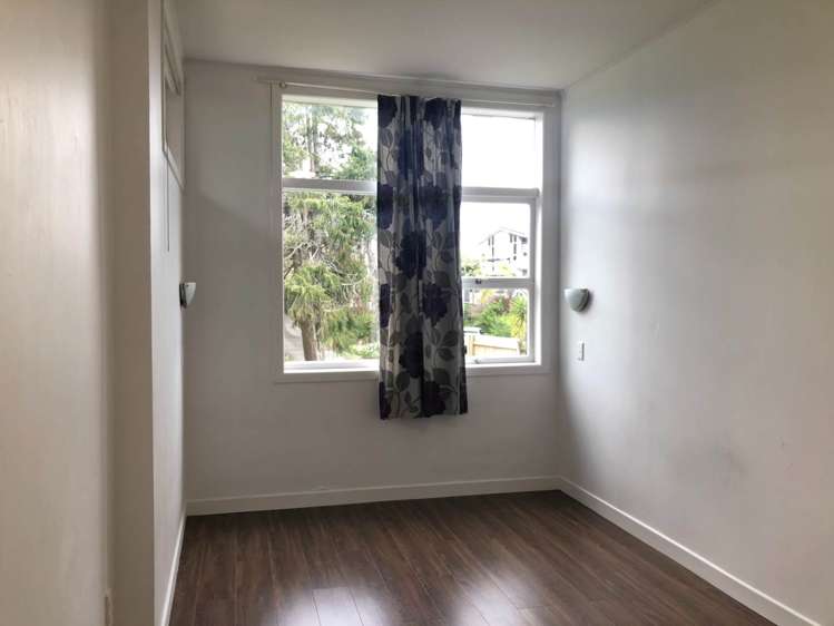 293A Hillsborough Road Mt Roskill_8