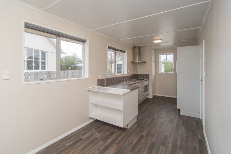 18 Killick Place Marchwiel_1