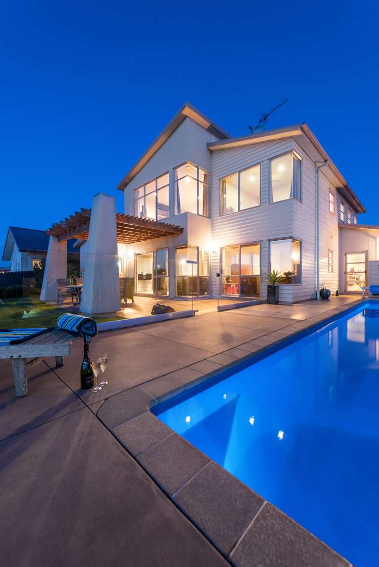 57 Pine Harbour Parade Beachlands_10