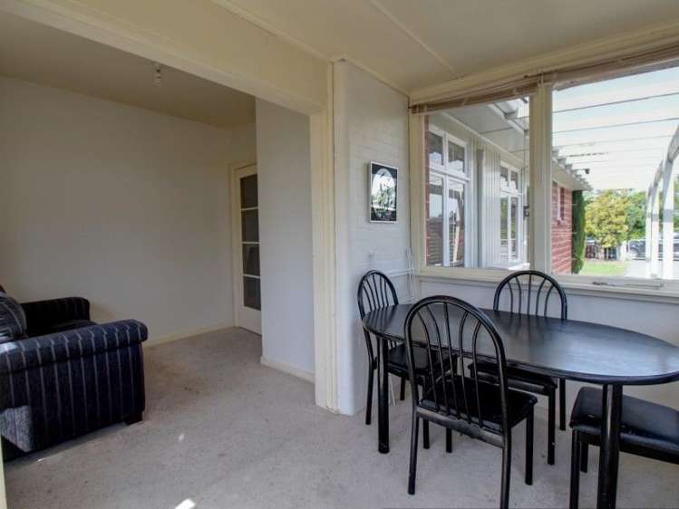 118 Alford Forest Road Allenton_7