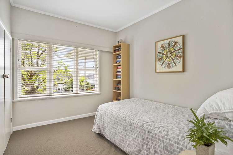 3/1 Godfrey Place Kohimarama_13