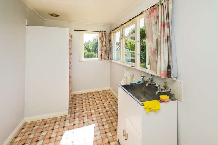 2 Matarawa Street Wanganui East_14