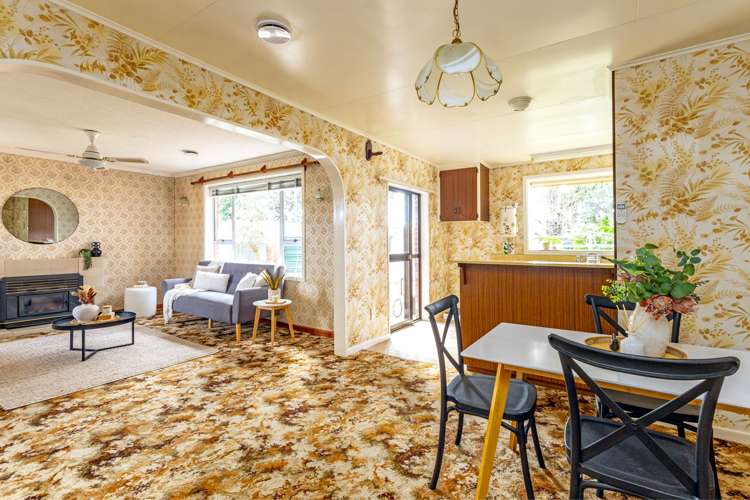 51 Davis Crescent Netherby_4