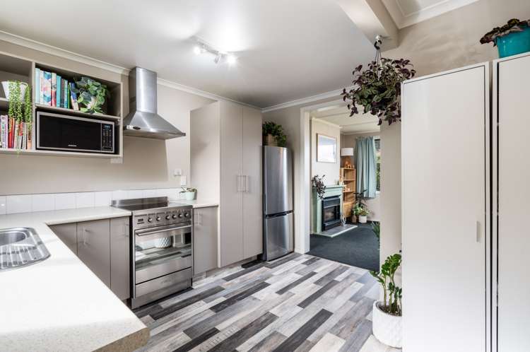 12 Freyberg Avenue Sawyers Bay_4