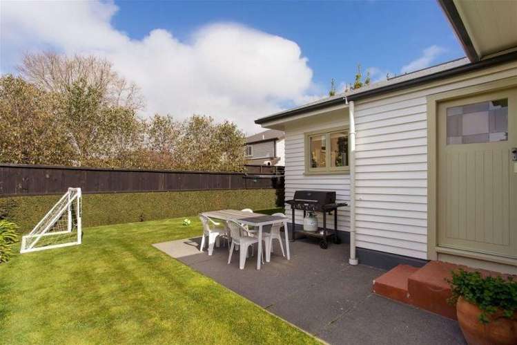 52 Paparoa St Papanui_11