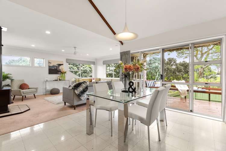 2/42 Armein Road Panmure_4