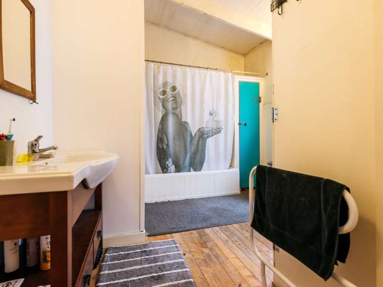 55 Te Toki Road Ostend_10